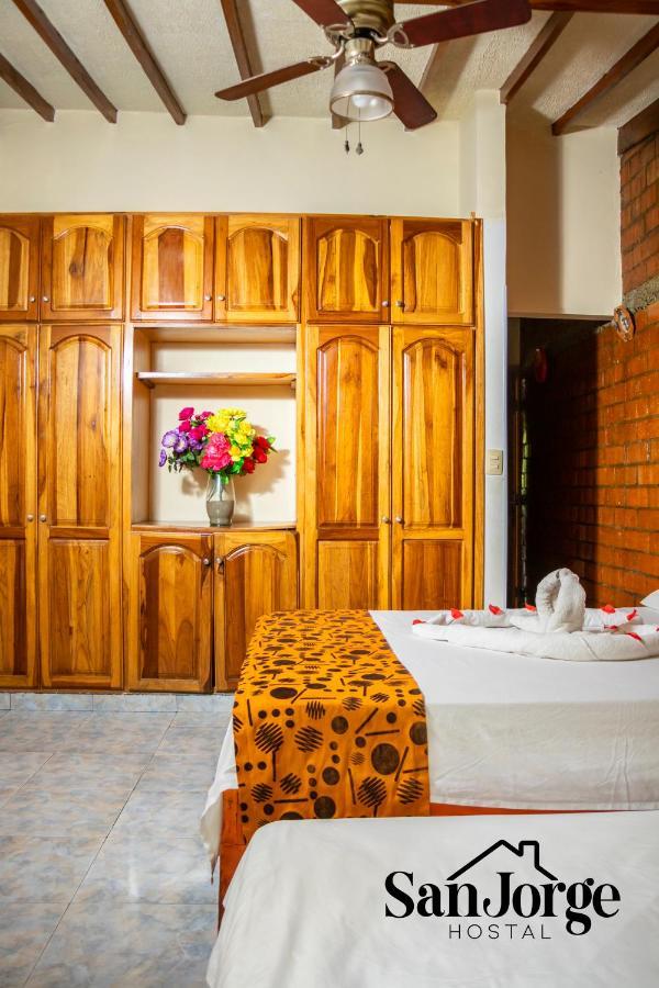 Hostal San Jorge Cerritos Екстер'єр фото